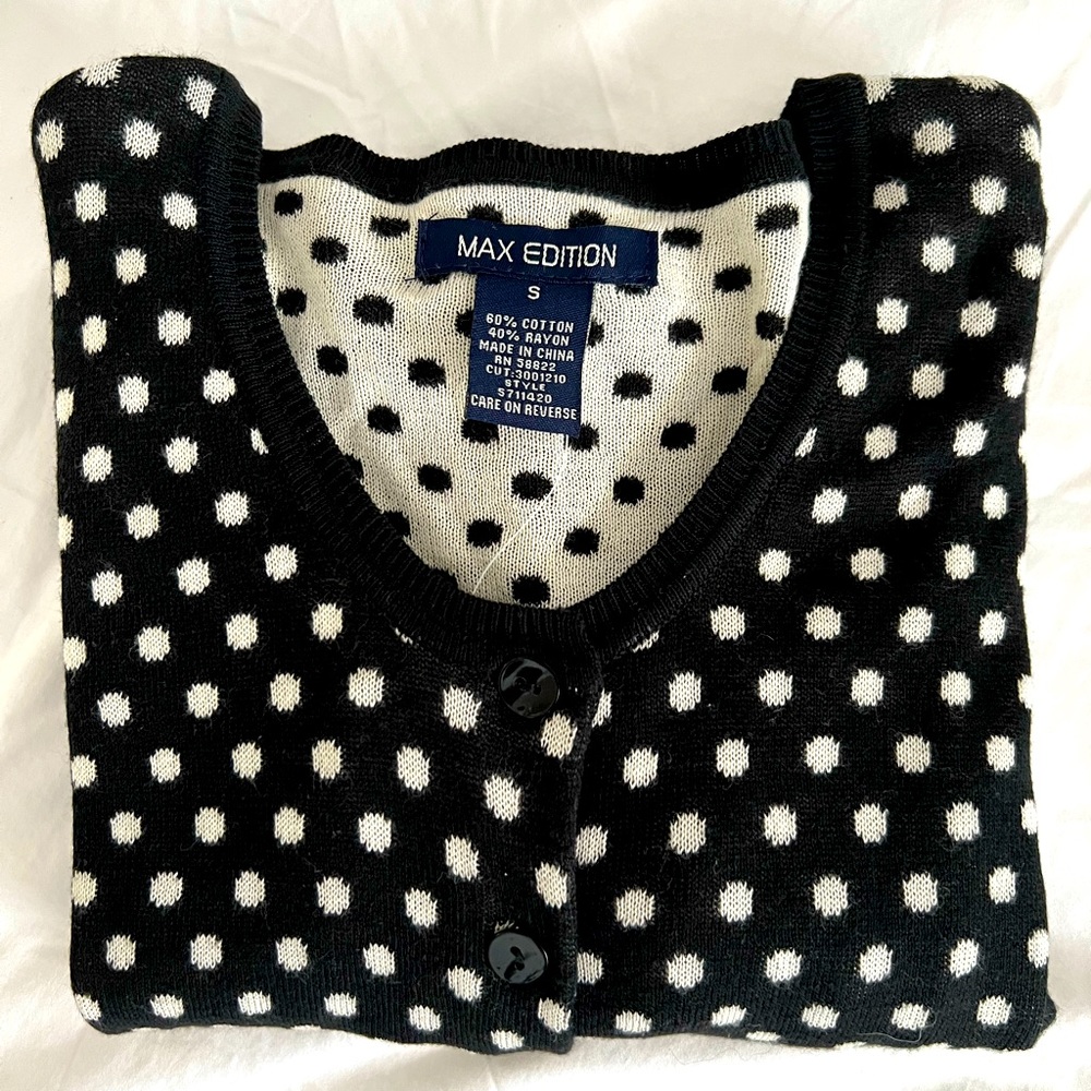 Polka dot bottom down sweater by Max Edition